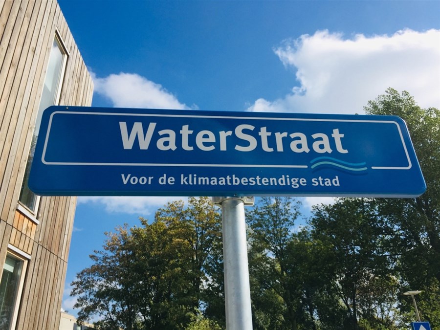 Bericht Waterstraat: proeftuin voor innovatieve oplossingen voor hemelwaterproblemen  bekijken